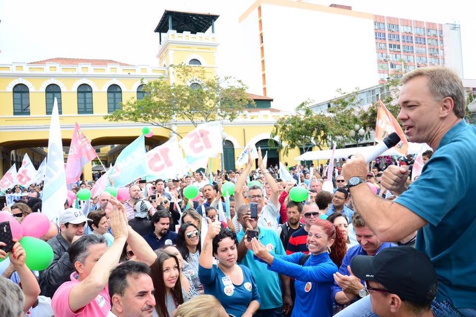 Gean Loureiro &eacute; o novo prefeito de Florian&oacute;polis