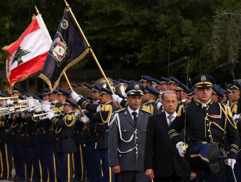 General Michel Aoun assume governo diante de conflito do pa&iacute;s com a S&iacute;ria