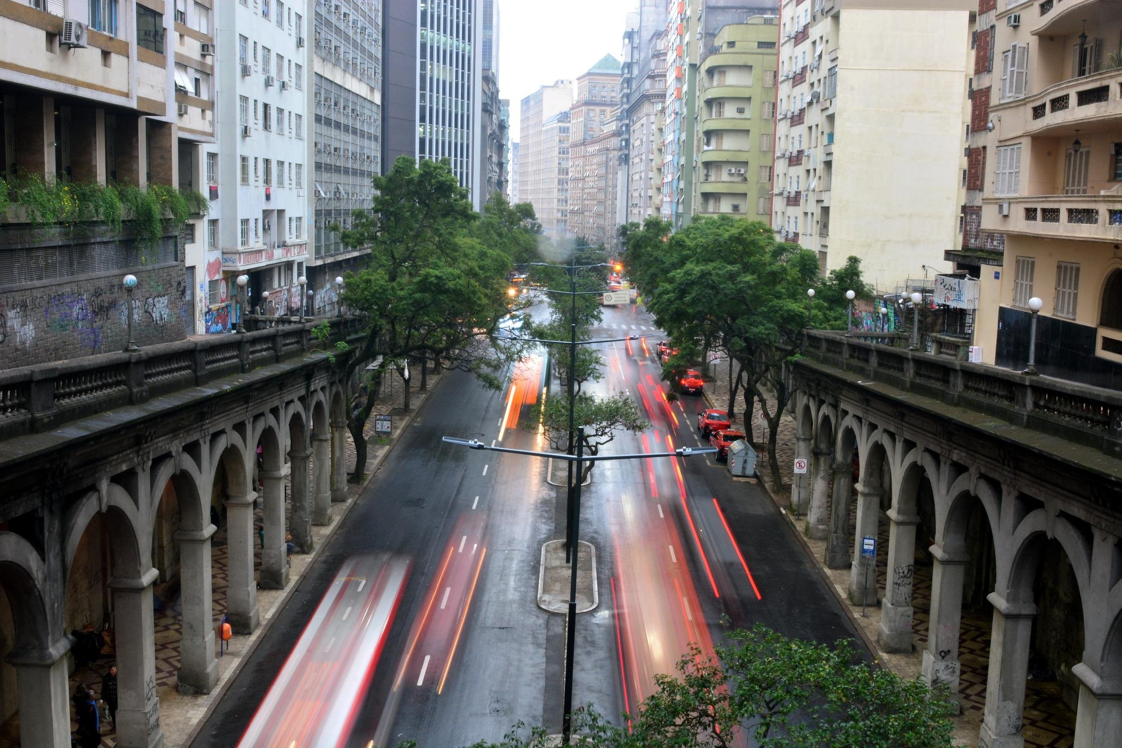 Ter&ccedil;a ser&aacute; abafada antes de temporal no RS 