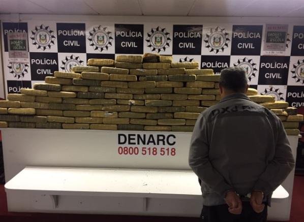 Opera&ccedil;&atilde;o apreende 100 quilos de maconha no Vale do Sinos 