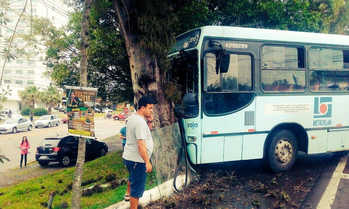 Nove feridos est&atilde;o internados, mas nenhum deles corre risco de morte