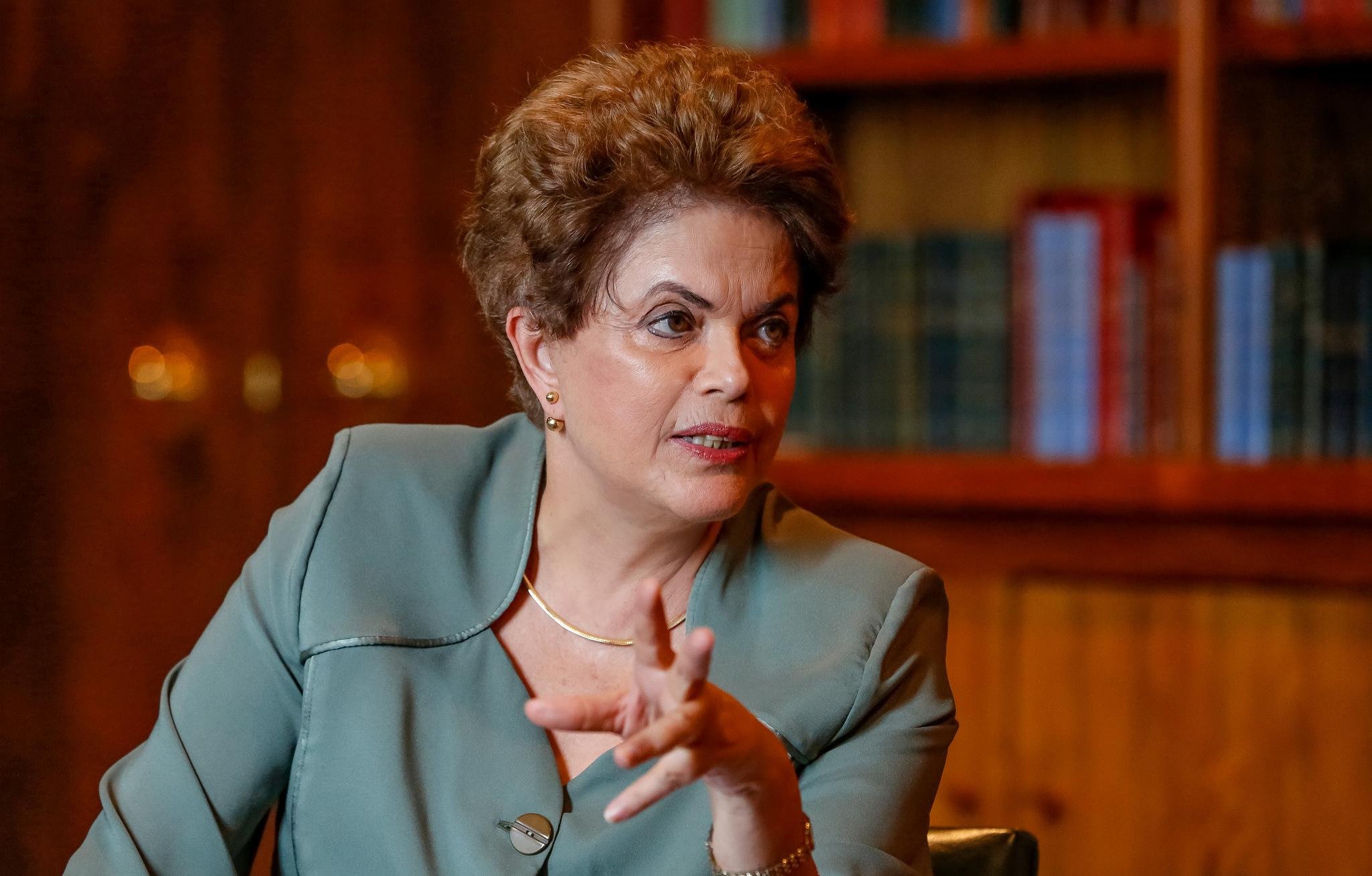 Presidente destitu&iacute;da vai discursar na sexta-feira, durante ato de central sindical