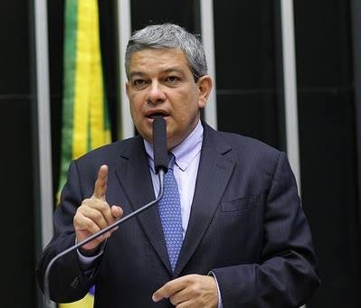 Marcus Pestana confirmou participa&ccedil;&atilde;o na mesma semana que grupo do governador Alckmin