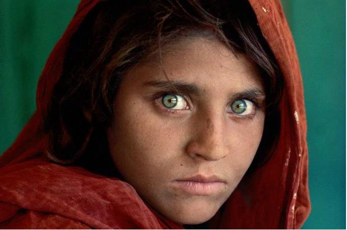 Paquist&atilde;o vai deportar garota que foi capa da National Geographic