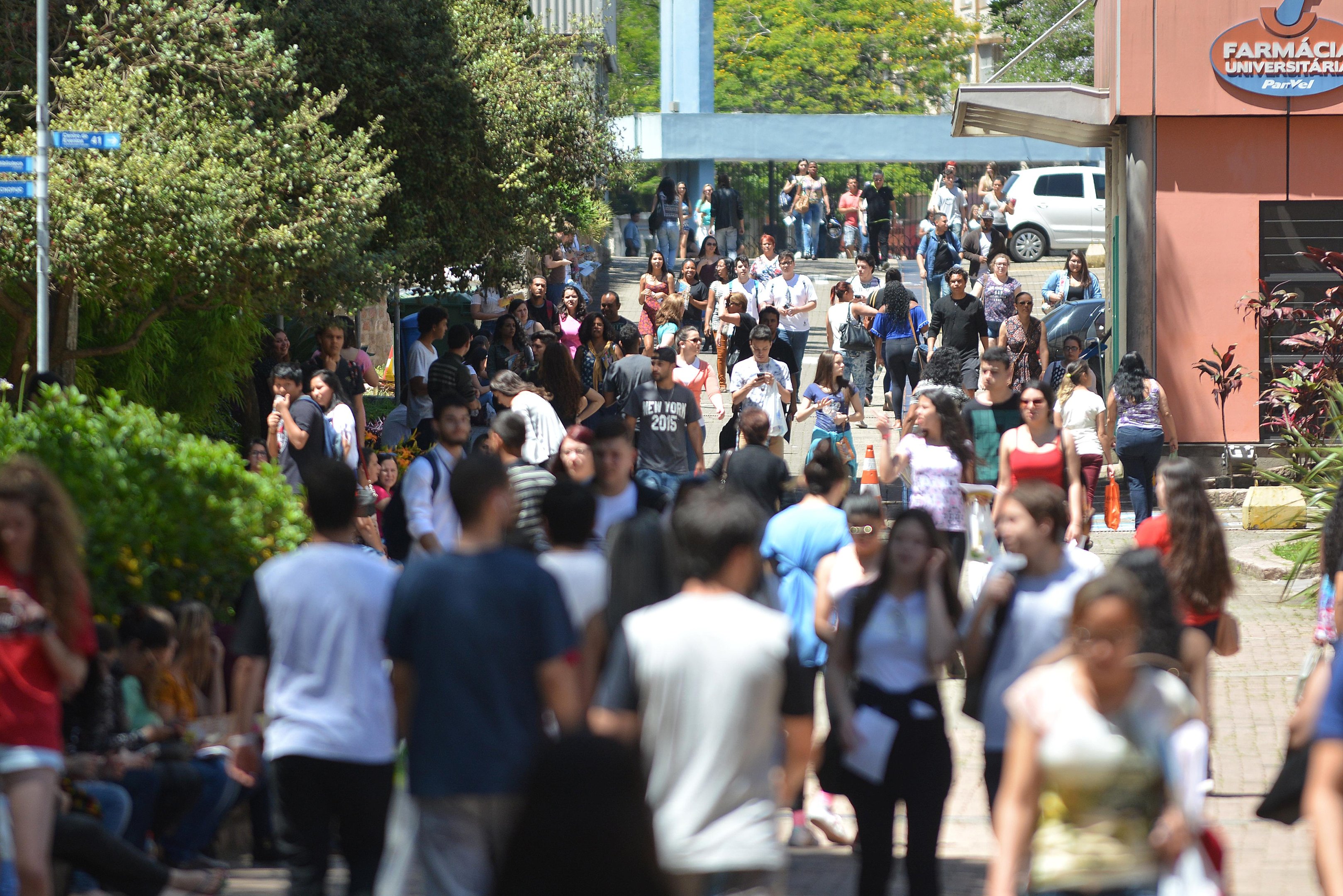Estudantes ter&atilde;o cinco horas e 30 minutos de exame neste domingo