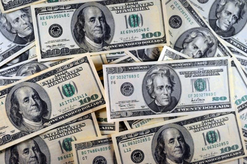 Com repatria&ccedil;&atilde;o, entrada de d&oacute;lares no pa&iacute;s supera sa&iacute;da em US$ 8,7 bilh&otilde;es