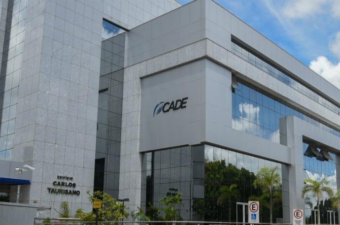 Cade aprova uni&atilde;o dos cinco maiores bancos para criar bureau de cr&eacute;dito