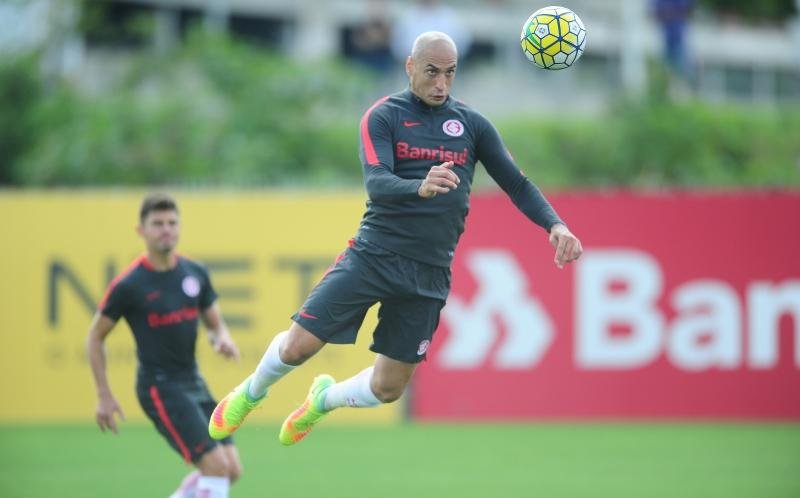 Inter priorizou cruzamentos e finaliza&ccedil;&otilde;es em treino