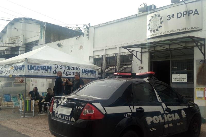 Policiais civis do Rio Grande do Sul fazem 24 horas de paralisa&ccedil;&atilde;o 