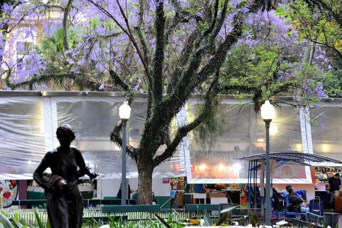 Este &eacute; o &uacute;ltimo final de semana da Feira do Livro 2016