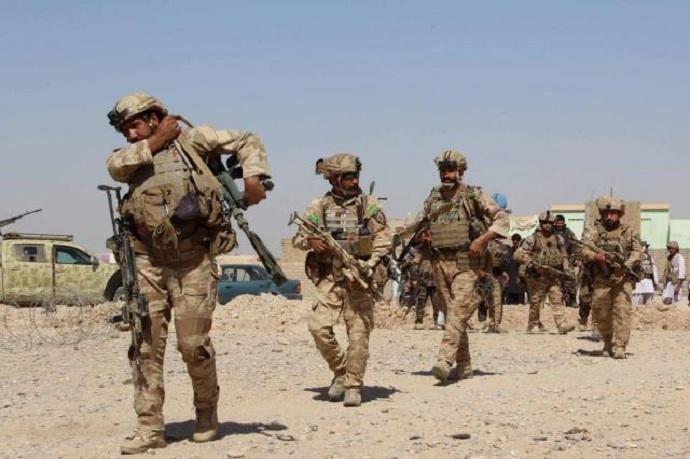 Atentando foi reivindicado pelos talib&atilde;s na maior base militar dos EUA no Afeganist&atilde;o