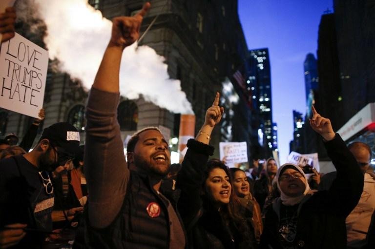 Protestos contra elei&ccedil;&atilde;o de Trump chegam a quarta noite consecutiva