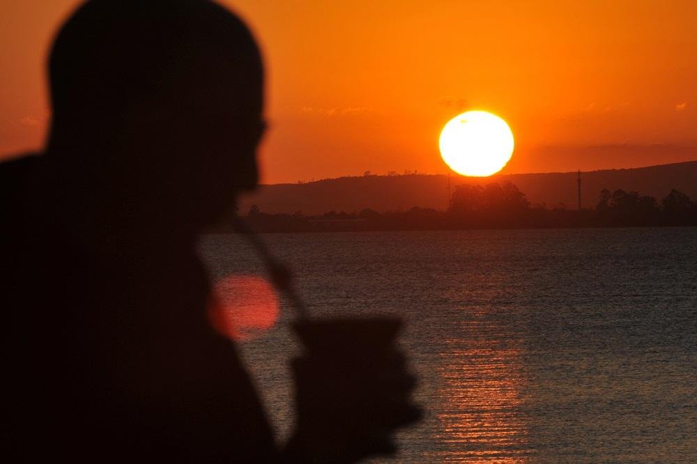 Feriado ser&aacute; mais um dia de tempo quente no RS