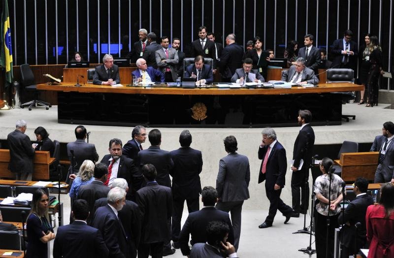 Parlamentares n&atilde;o se surpreenderam com pris&atilde;o do ex-governador do RJ