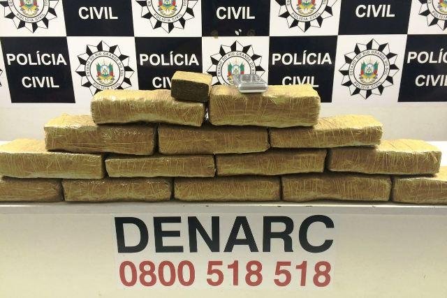 Doze quilos de maconha s&atilde;o apreendidos em dep&oacute;sito em S&atilde;o Leopoldo 