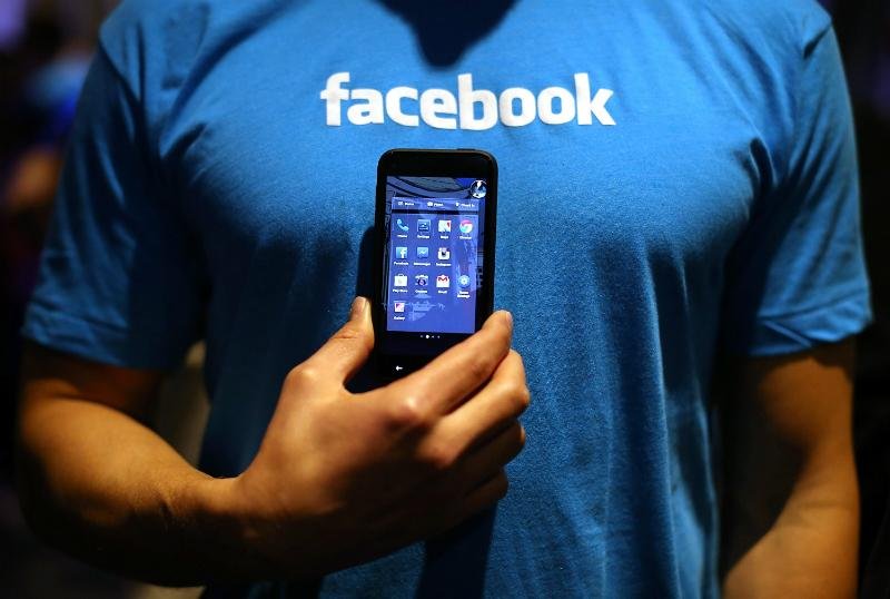 Facebook abrir&aacute; nova sede em Londres e criar&aacute; 500 empregos