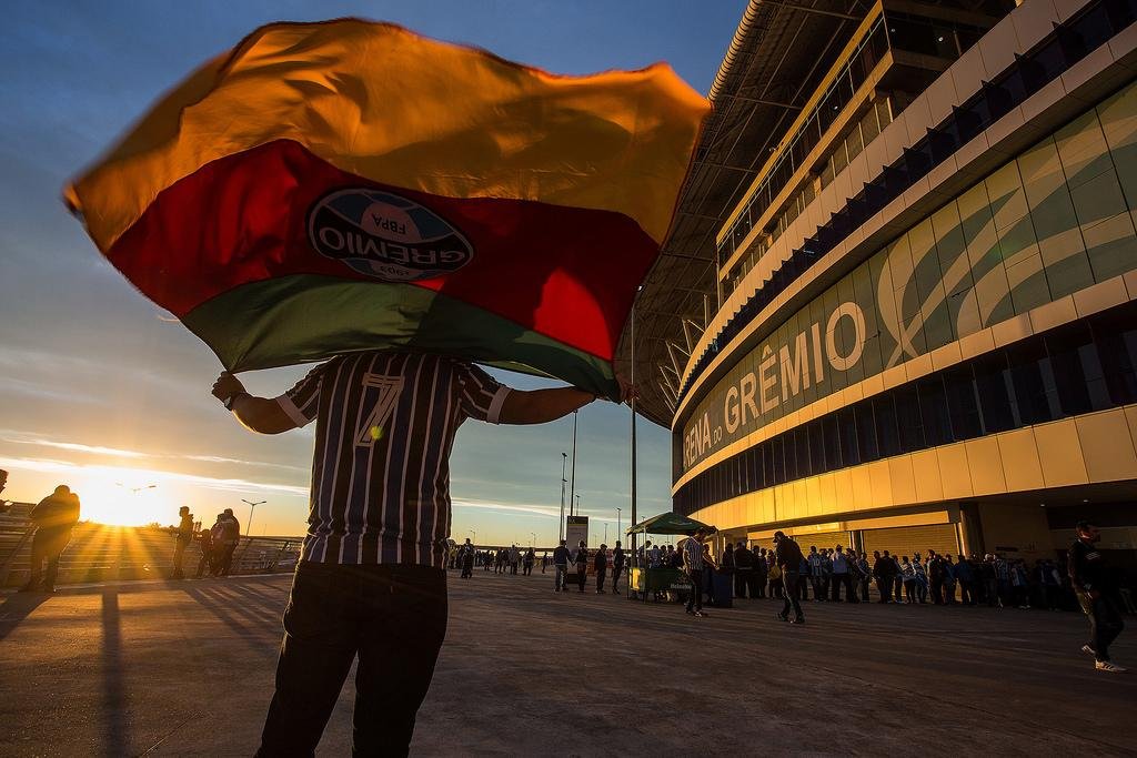 Mais de 12 mil ingressos foram vendidos desde &agrave;s 11h desta segunda-feira