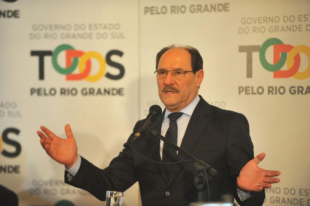 Governador fez o an&uacute;ncio nesta tarde no Piratini
