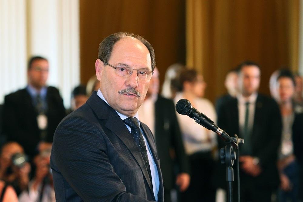 Sartori anunciou diminui&ccedil;&atilde;o de 17 secretarias e extin&ccedil;&atilde;o de nove funda&ccedil;&otilde;es nesta segunda-feira