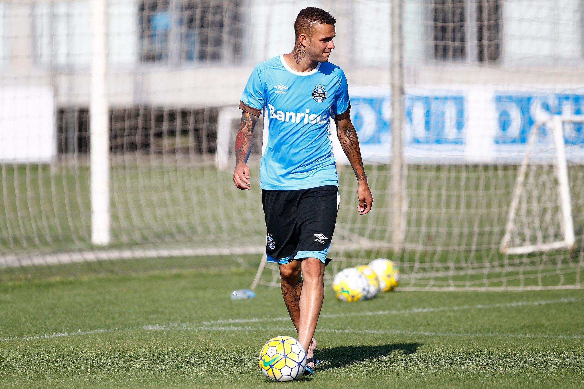 Renato fechou treino do Gr&ecirc;mio