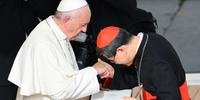 Pontífice pediu que sacerdotes sejam generosos em receber confissão dos fiéis