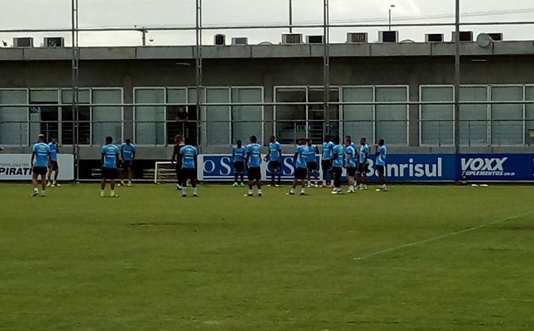 Geromel &eacute; duvida do Gr&ecirc;mio para duelo contra Atl&eacute;tico-MG