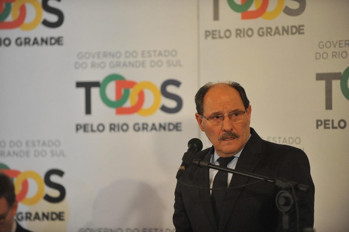 Foco do decreto de Sartori &eacute; obter apoio pol&iacute;tico e popular