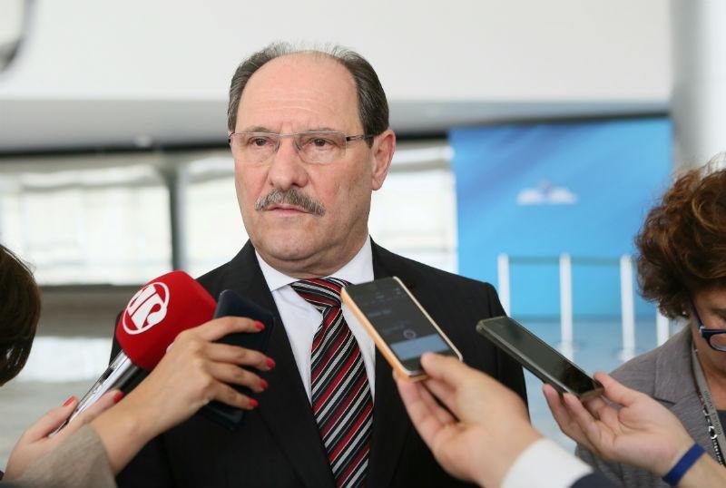 Sartori pretende conversar com bancadas para garantir aprova&ccedil;&atilde;o de pacote
