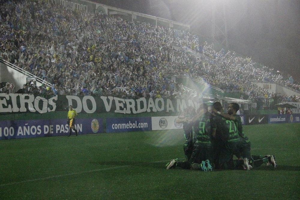 Arena Cond&aacute; estar&aacute; lotada para jogo contra San Lorenzo