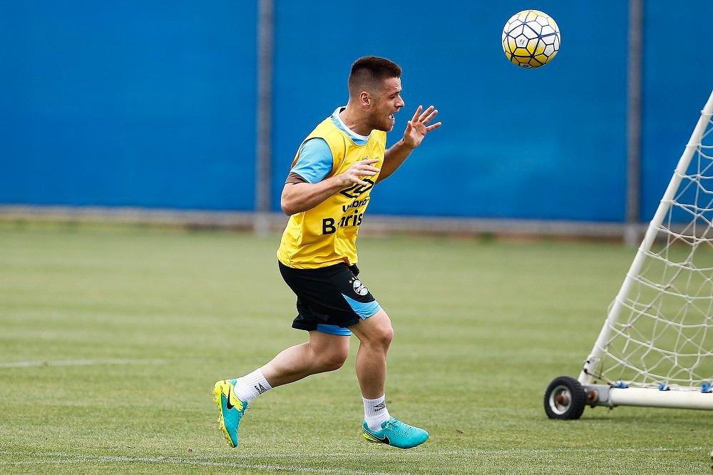 Ramiro entende ansiedade do torcedor e quer Gr&ecirc;mio 100% forte