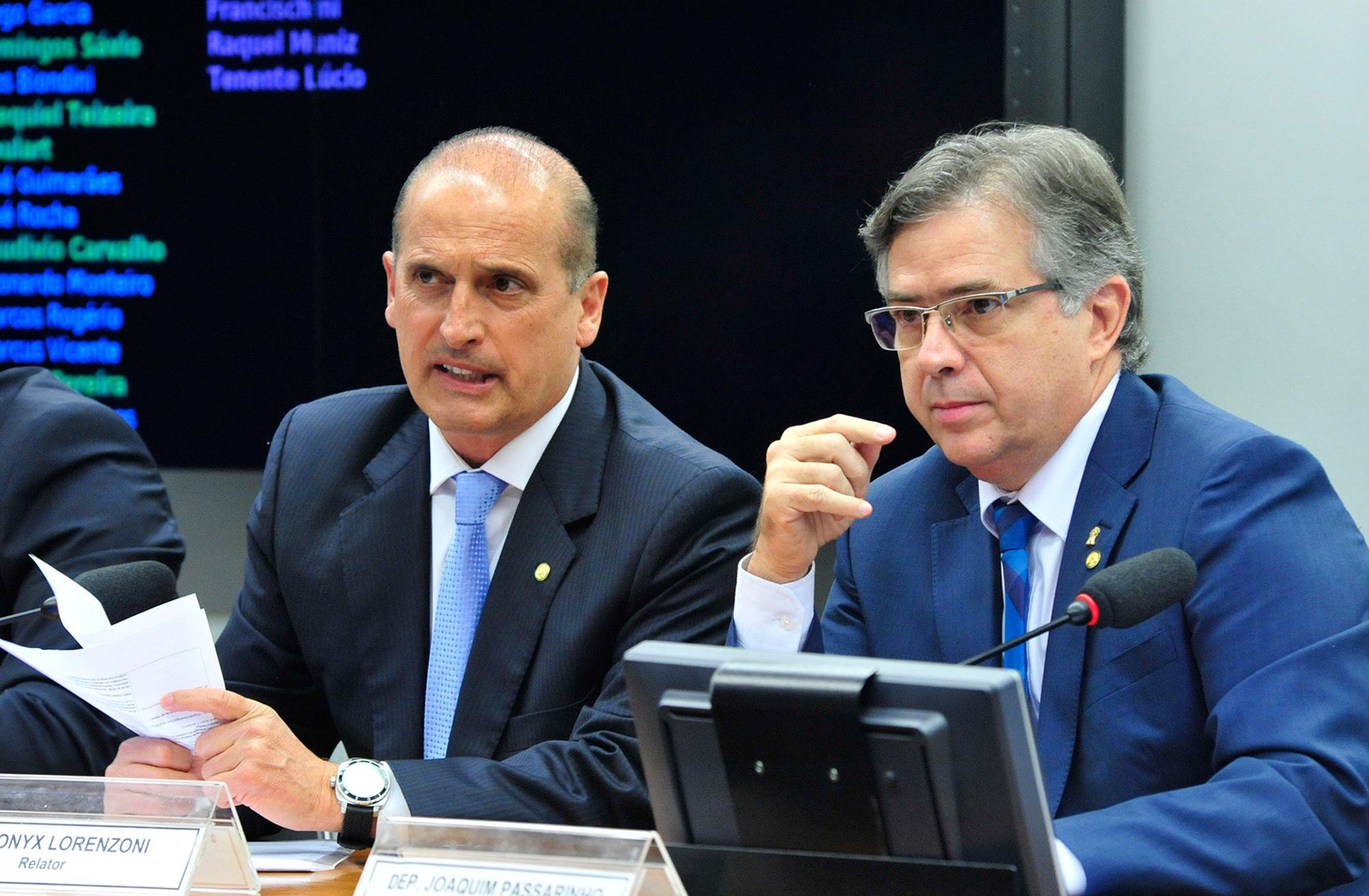 Documento foi fechado depois de Onyx Lorenzoni ter ouvido as sugest&otilde;es de diversas bancadas partid&aacute;rias
