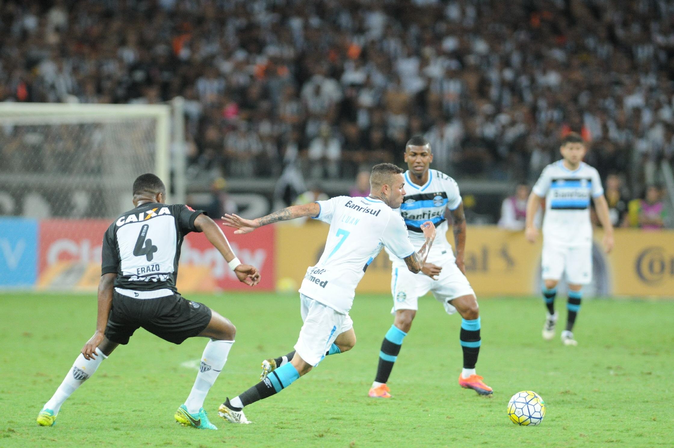Romildo defendeu p&eacute;s no ch&atilde;o na final
