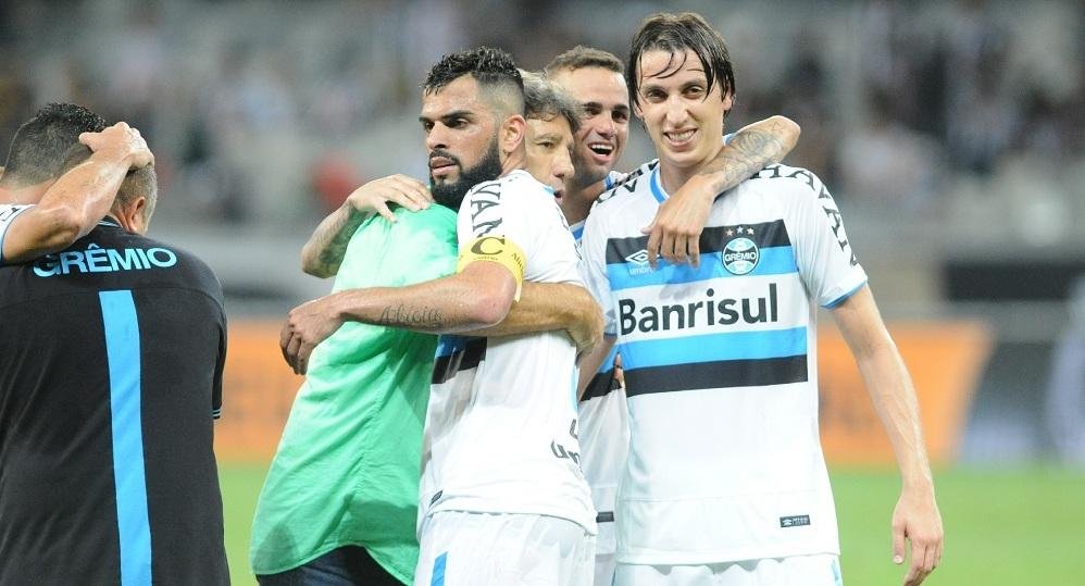 Para Preis, nada est&aacute; vencido, mas Gr&ecirc;mio deu um grande passo