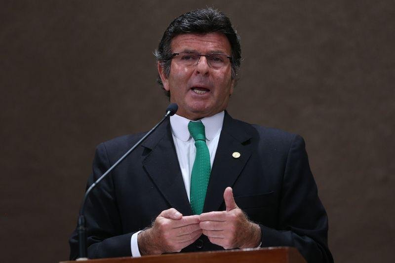 Provas para pris&atilde;o de Garotinho eram fr&aacute;geis, diz ministro Luiz Fux