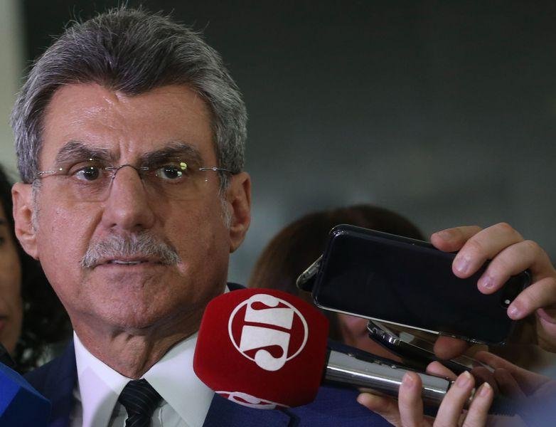 Juc&aacute; diz que PEC do teto deve ter vota&ccedil;&atilde;o maior que do impeachment