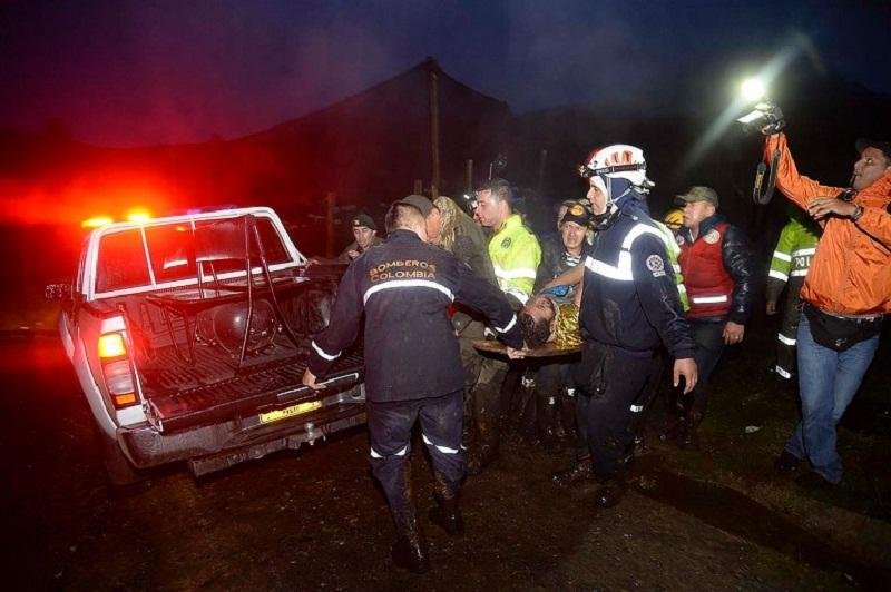 Zagueiro Neto sofreu hipotermia pelo tempo que ficou nas ferragens at&eacute; o resgaste