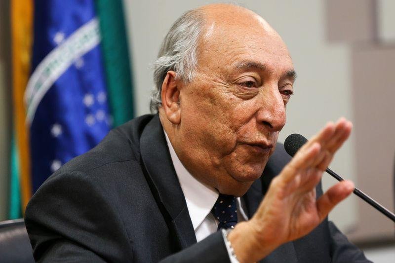 Relator inclui obrigatoriedade de artes e educa&ccedil;&atilde;o f&iacute;sica no ensino m&eacute;dio