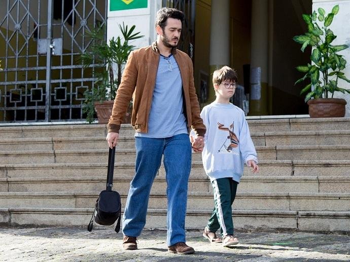 Associado &agrave; com&eacute;dia, Marcos Veras se arrisca agora em drama