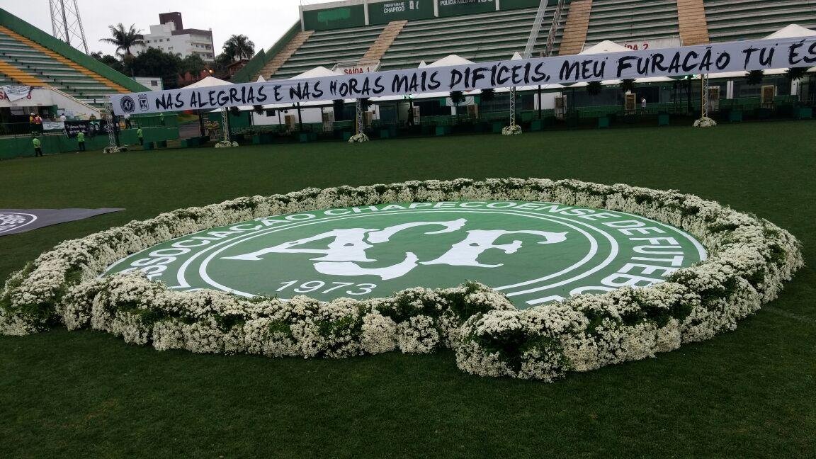 Cerim&ocirc;nia no est&aacute;dio deve durar duas horas