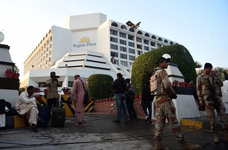 Inc&ecirc;ndio em hotel do Paquist&atilde;o deixa 11 mortos