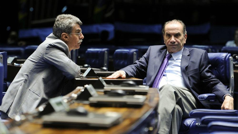 Romero Juc&aacute; e Aloysio Nunes s&atilde;o os interlocutores de Michel Temer no Senado