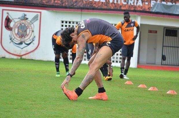 Situa&ccedil;&atilde;o do zagueiro Victor Ramos segue assunto de imbr&oacute;glio judicial