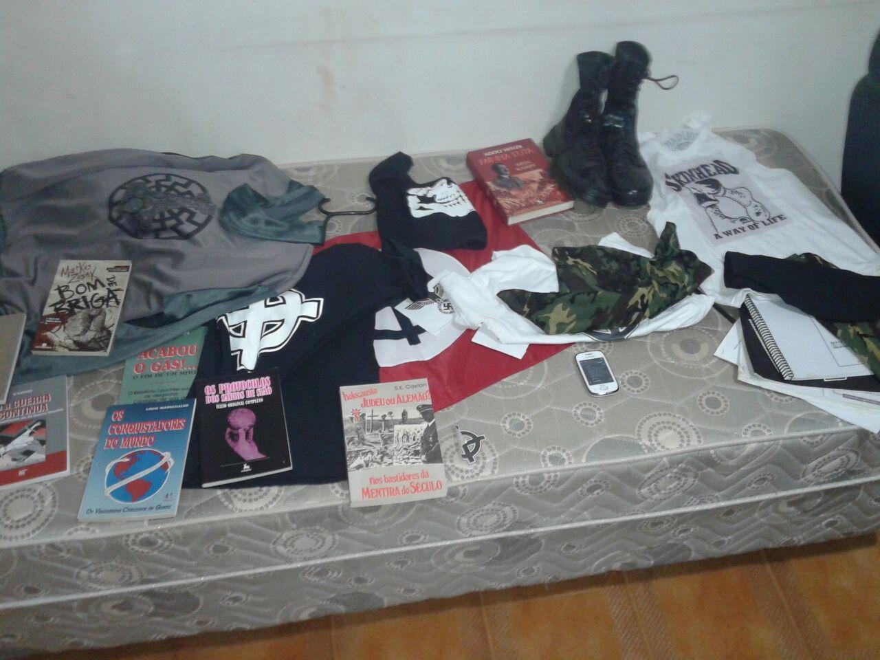 Opera&ccedil;&atilde;o impede recrutamento de neonazistas no Rio Grande do Sul 