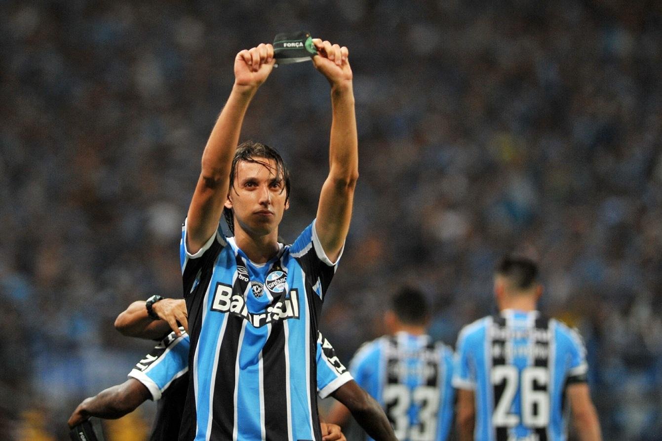 Geromel liderou sistema defensivo do Gr&ecirc;mio na conquista da Copa do Brasil