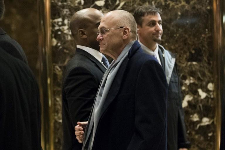 Puzder tem atacado a reforma no sistema de sa&uacute;de realizada pelo governo de Barack Obama e tamb&eacute;m &eacute; contr&aacute;rio &agrave; eleva&ccedil;&atilde;o do sal&aacute;rio m&iacute;nimo 