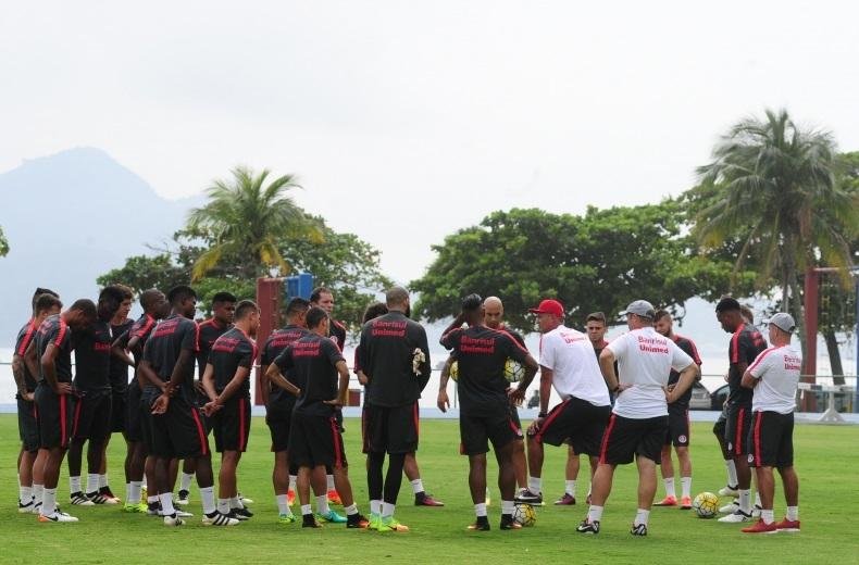 Equipe trabalhou em um centro de treinamento da Marinha, na Urca, neste s&aacute;bado
