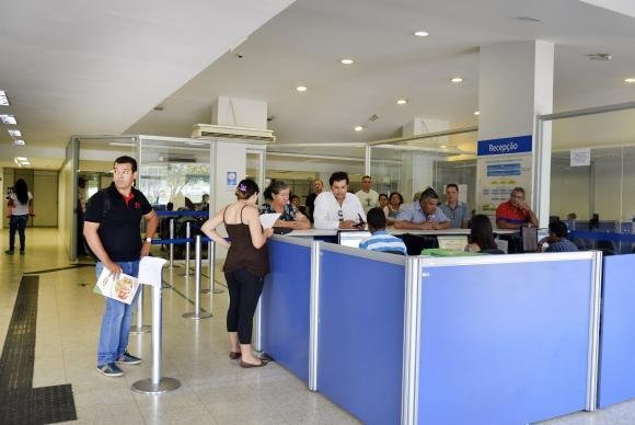 Atos de nomea&ccedil;&atilde;o dos concursados de 2005 ocorrer&atilde;o a partir deste m&ecirc;s
