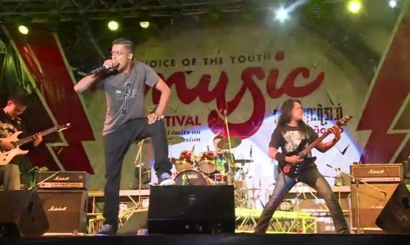 Ap&oacute;s anos de ditadura, Mianmar adota m&uacute;sica como s&iacute;mbolo de liberdade 