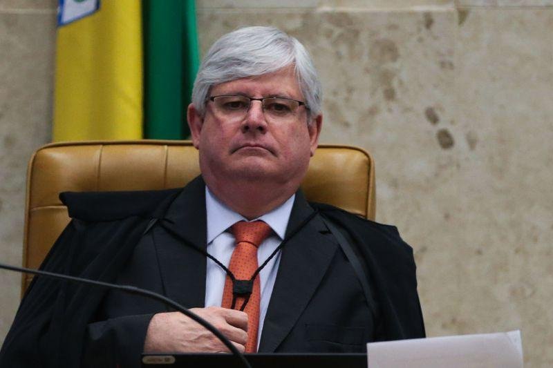 Janot afirma que Renan pegou propina de R$ 800 mil em 2010 da empresa Serveng para intermediar contrato com a Petrobras