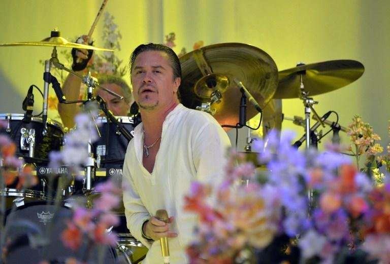 Mike Patton fez an&uacute;ncio pelo Facebook